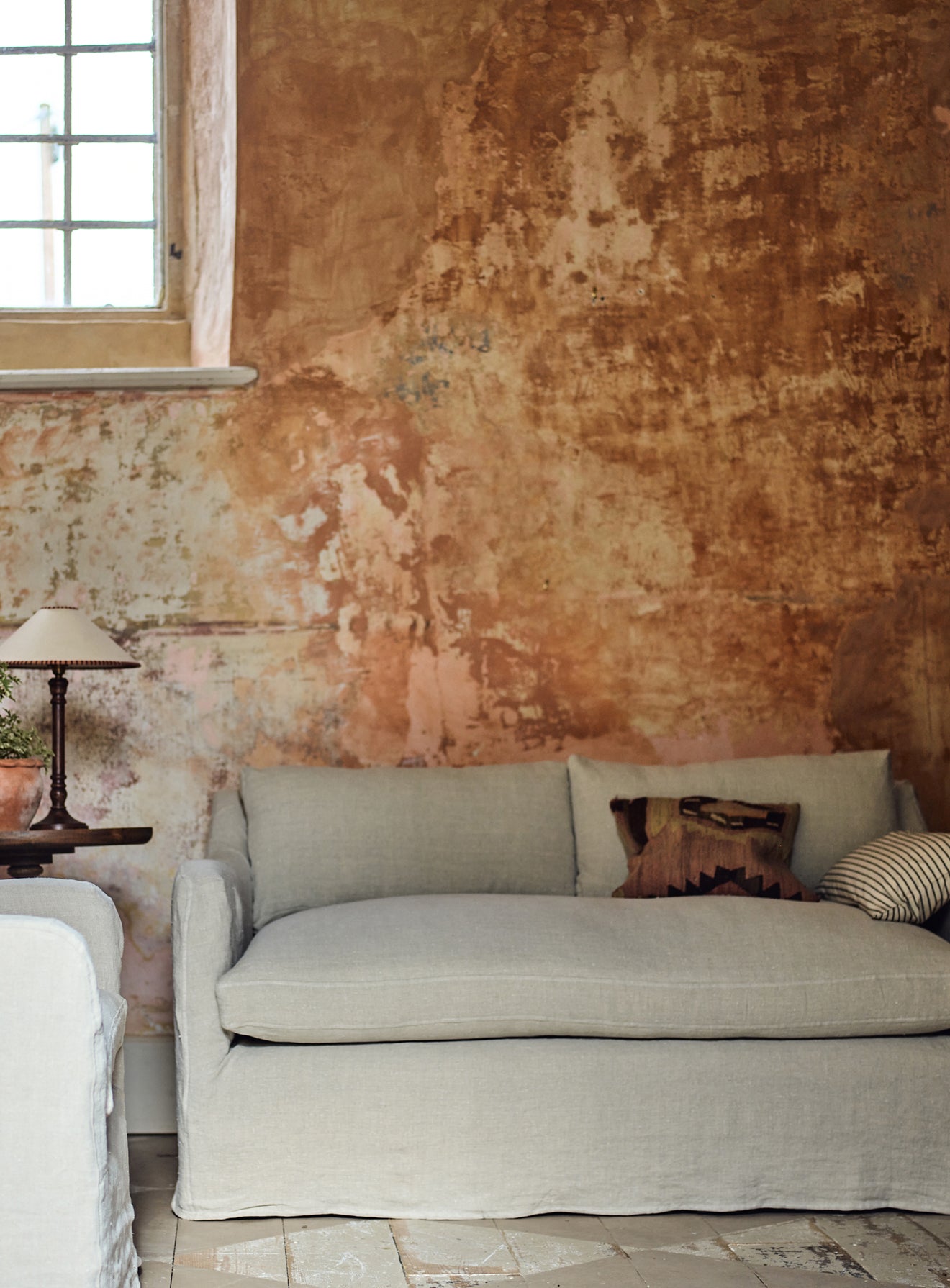 Warren Loose Cover Sofa, Rust Linen | Rowen & Wren