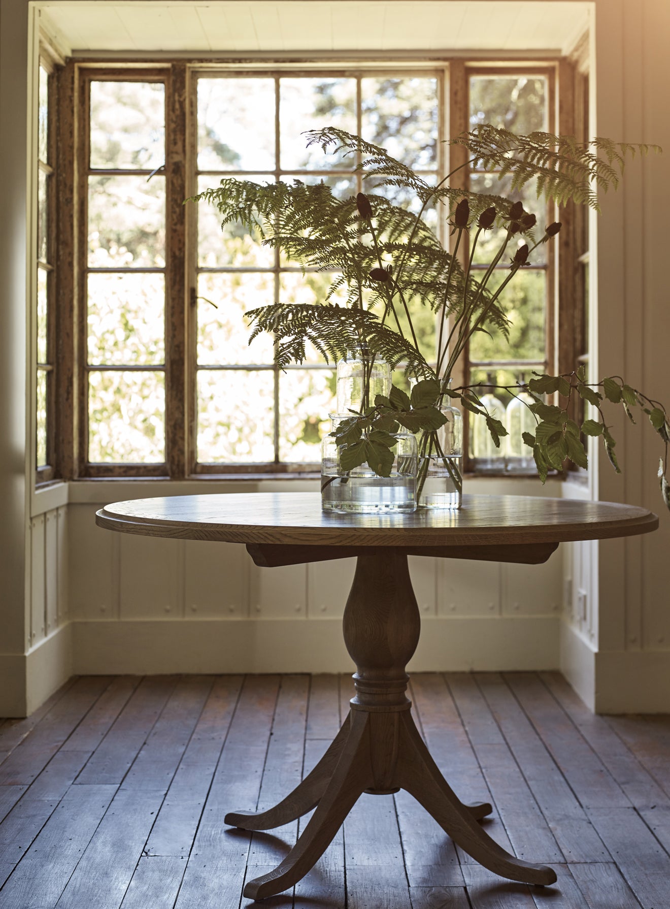 Ellery Round Dining Table