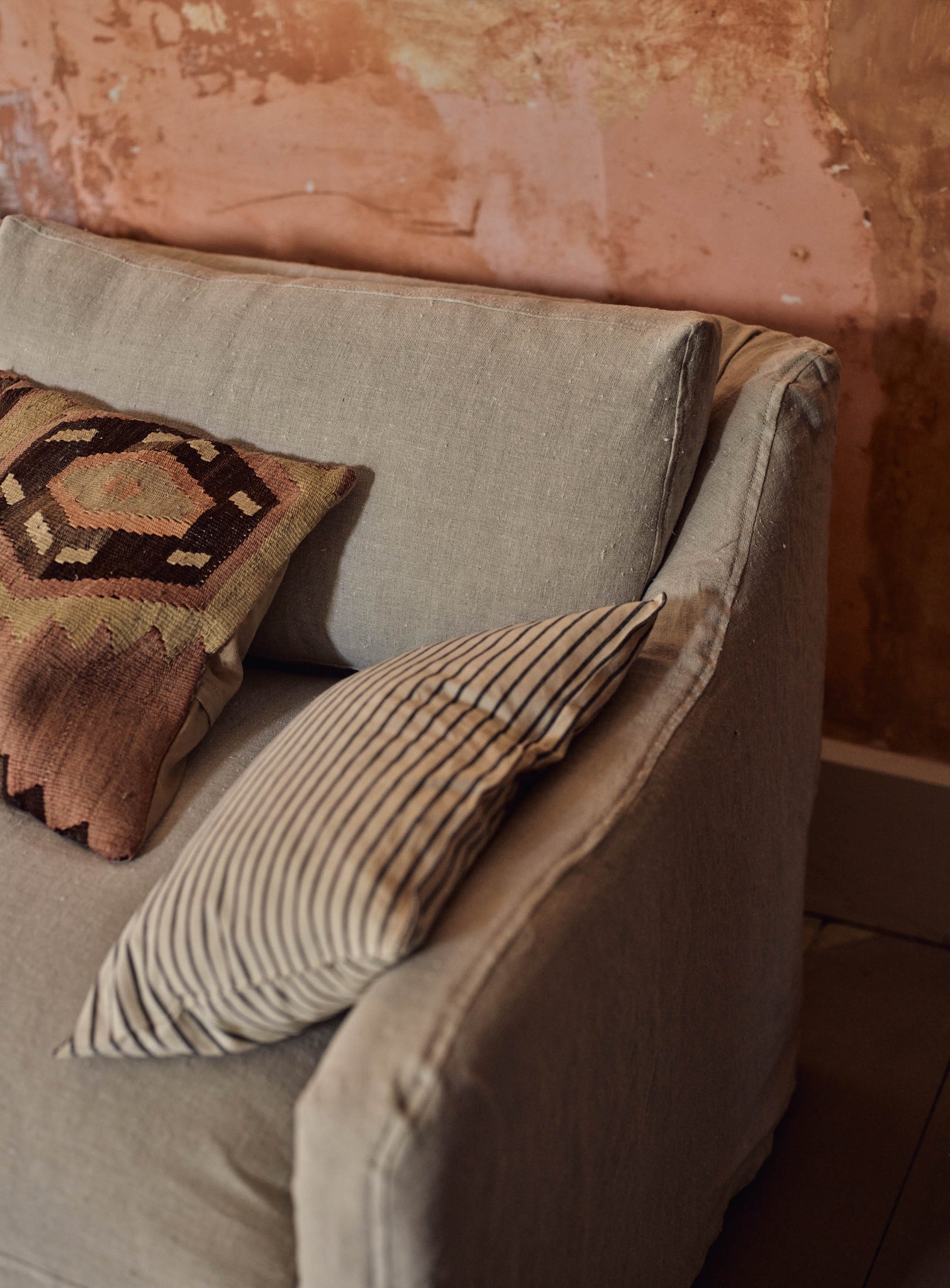 Warren Loose Cover Sofa, Straw Cotton