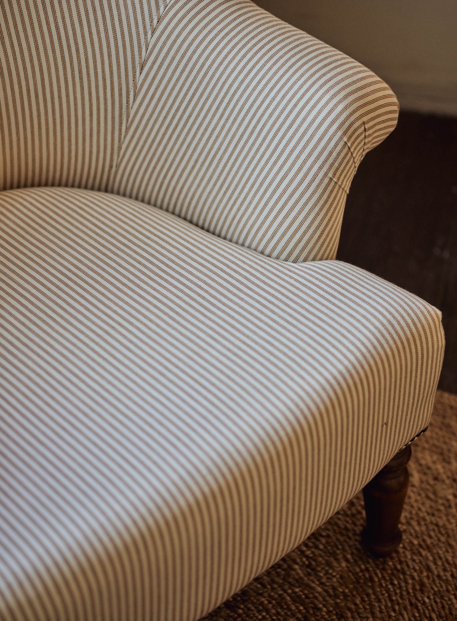 Clandon Armchair, Straw Cotton