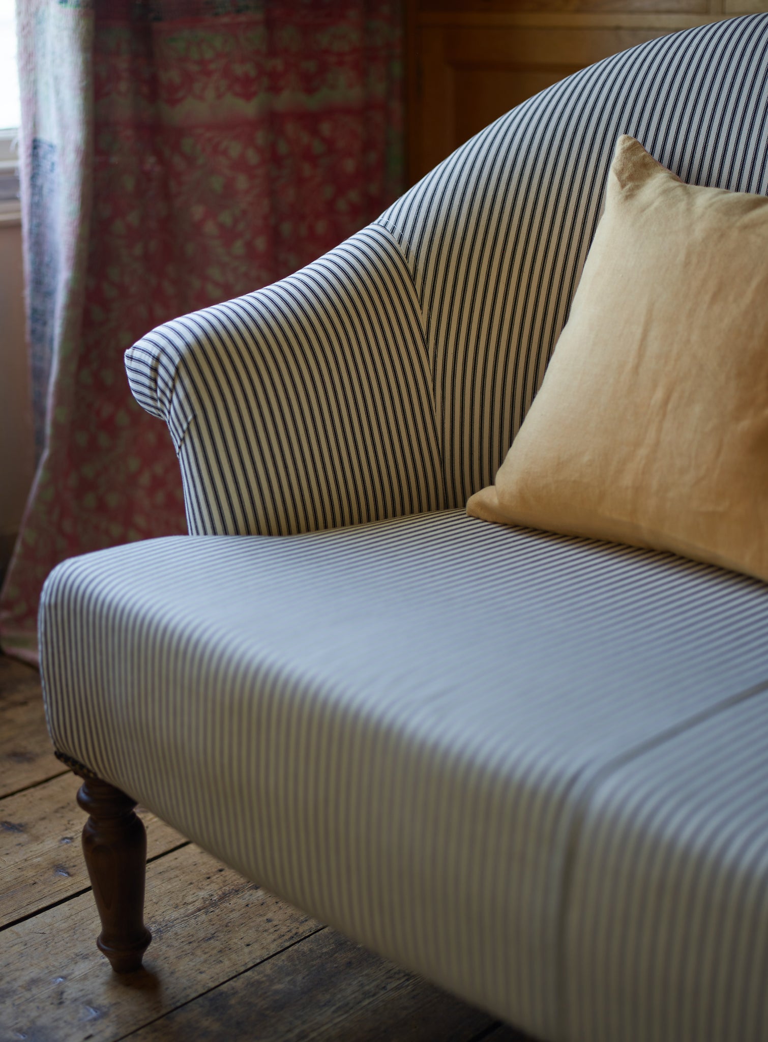 Clandon Sofa, Black Ticking Stripe