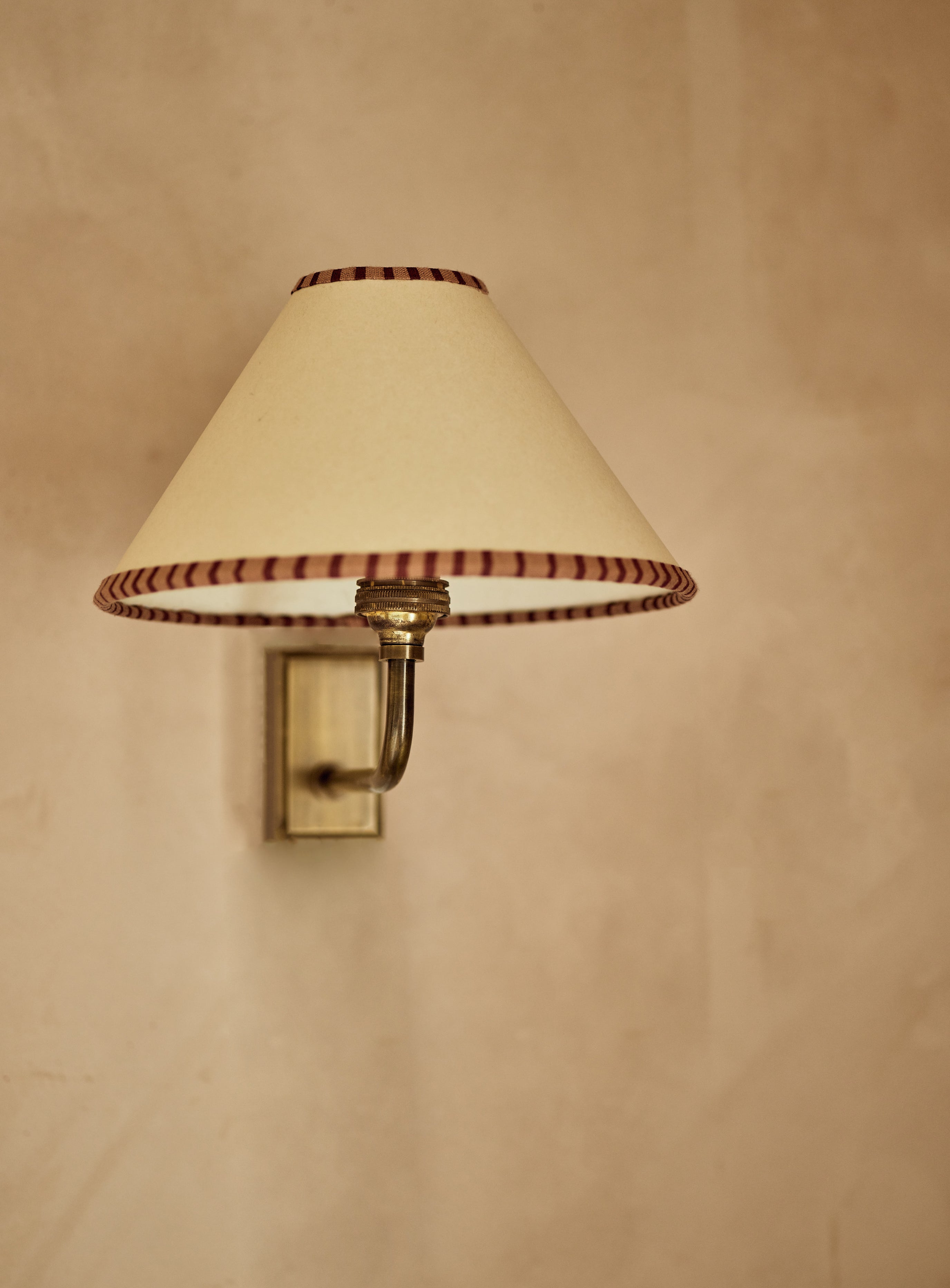Irving Wall Light Antique Brass