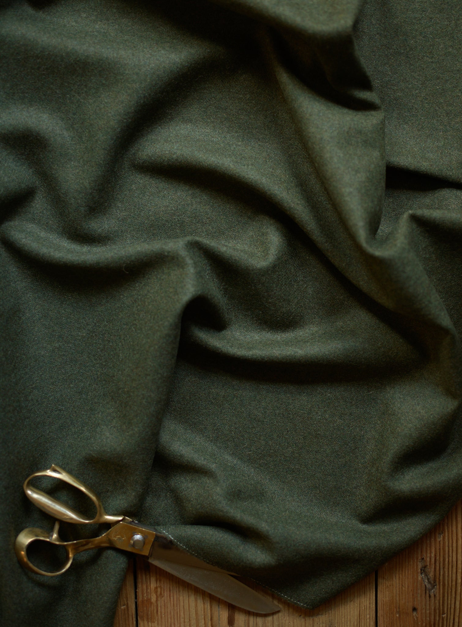 Mila Upholstered Bench, Moss Wool