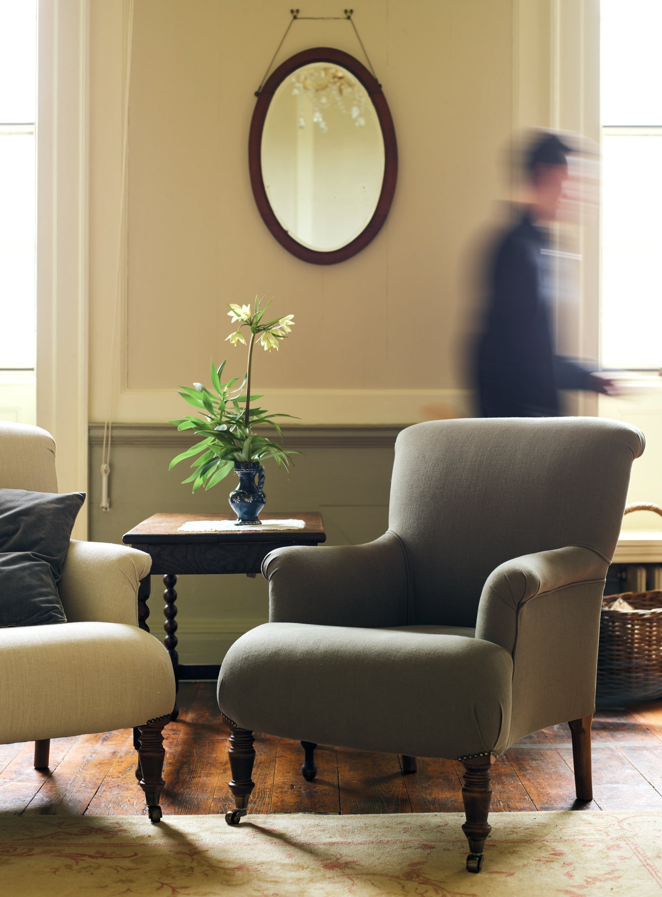Finley Armchair Moss Linen