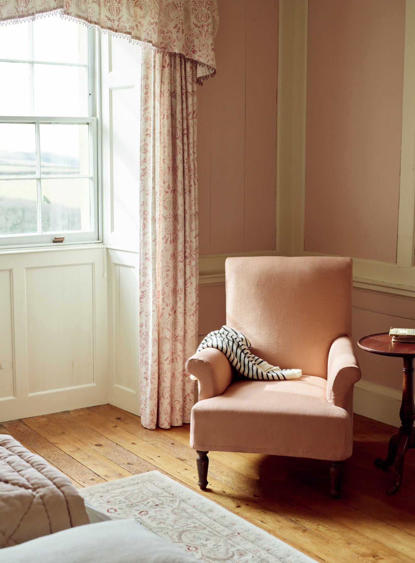 Wilford Armchair, Plaster Pink Linen, Additional Cover