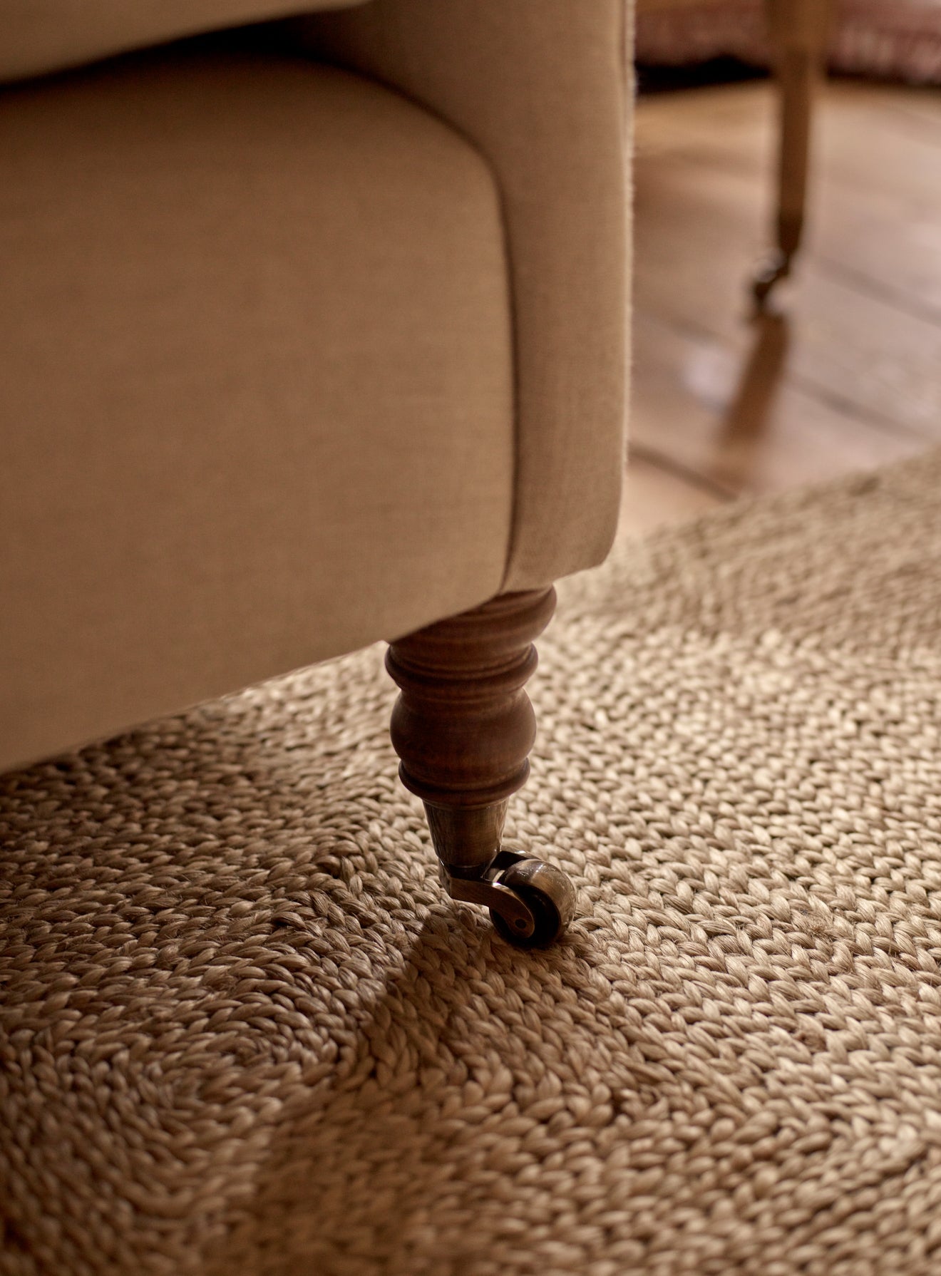 Elbert Sofa, Rust Linen
