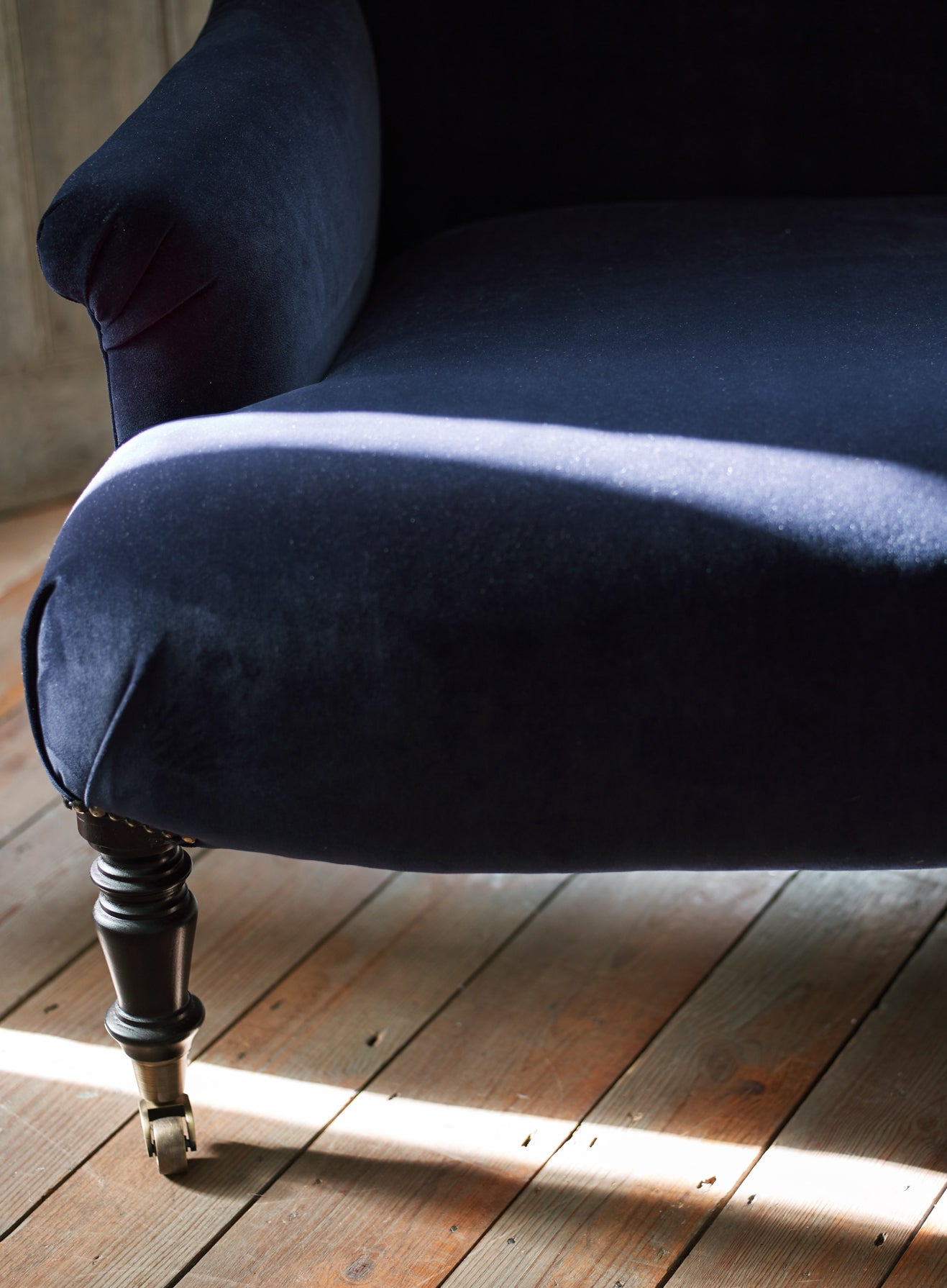 Finley Sofa, Rust Velvet