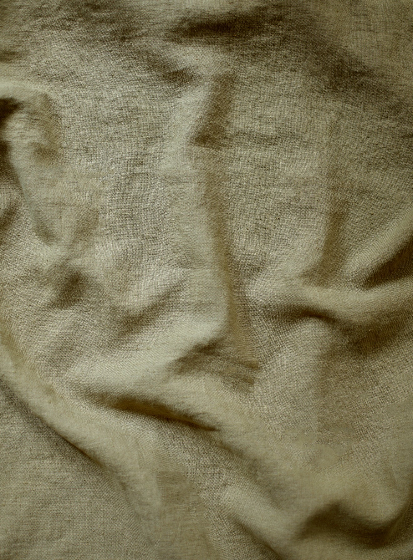Clandon Armchair, Olive Linen
