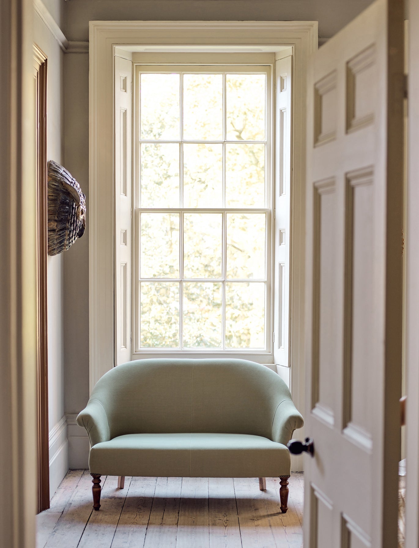 Clandon Sofa, Straw Cotton