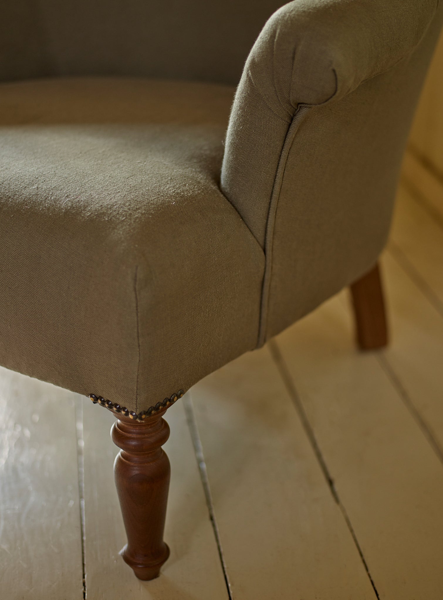 Clandon Armchair, Natural Linen
