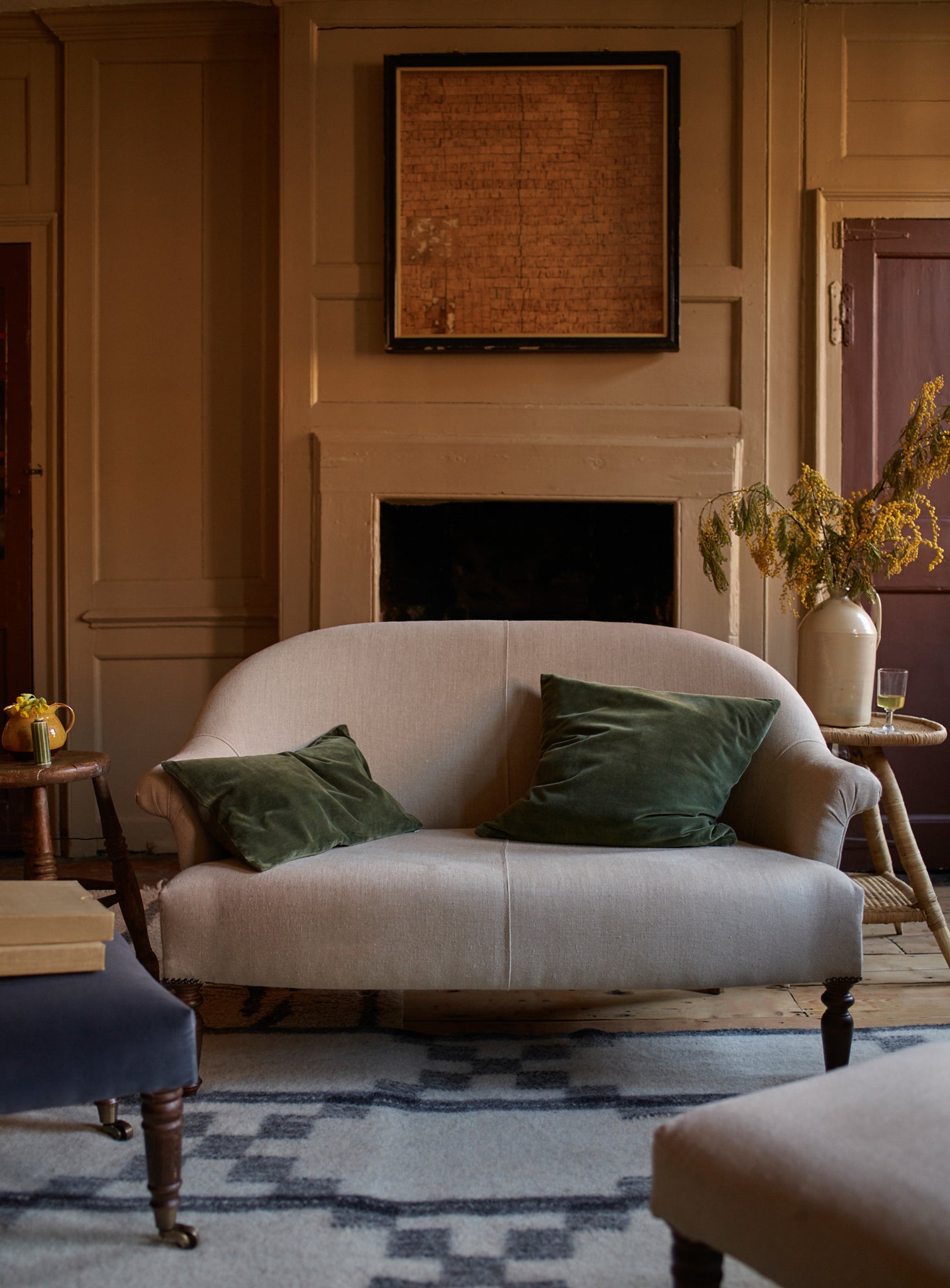 Clandon Sofa, Grey Linen