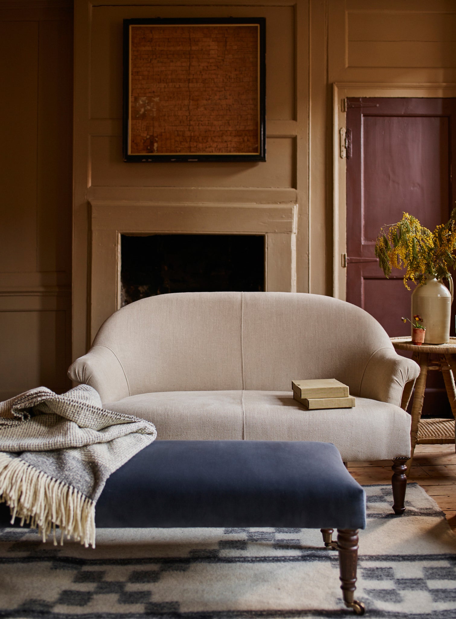 Clandon Sofa, Plaster Pink Linen