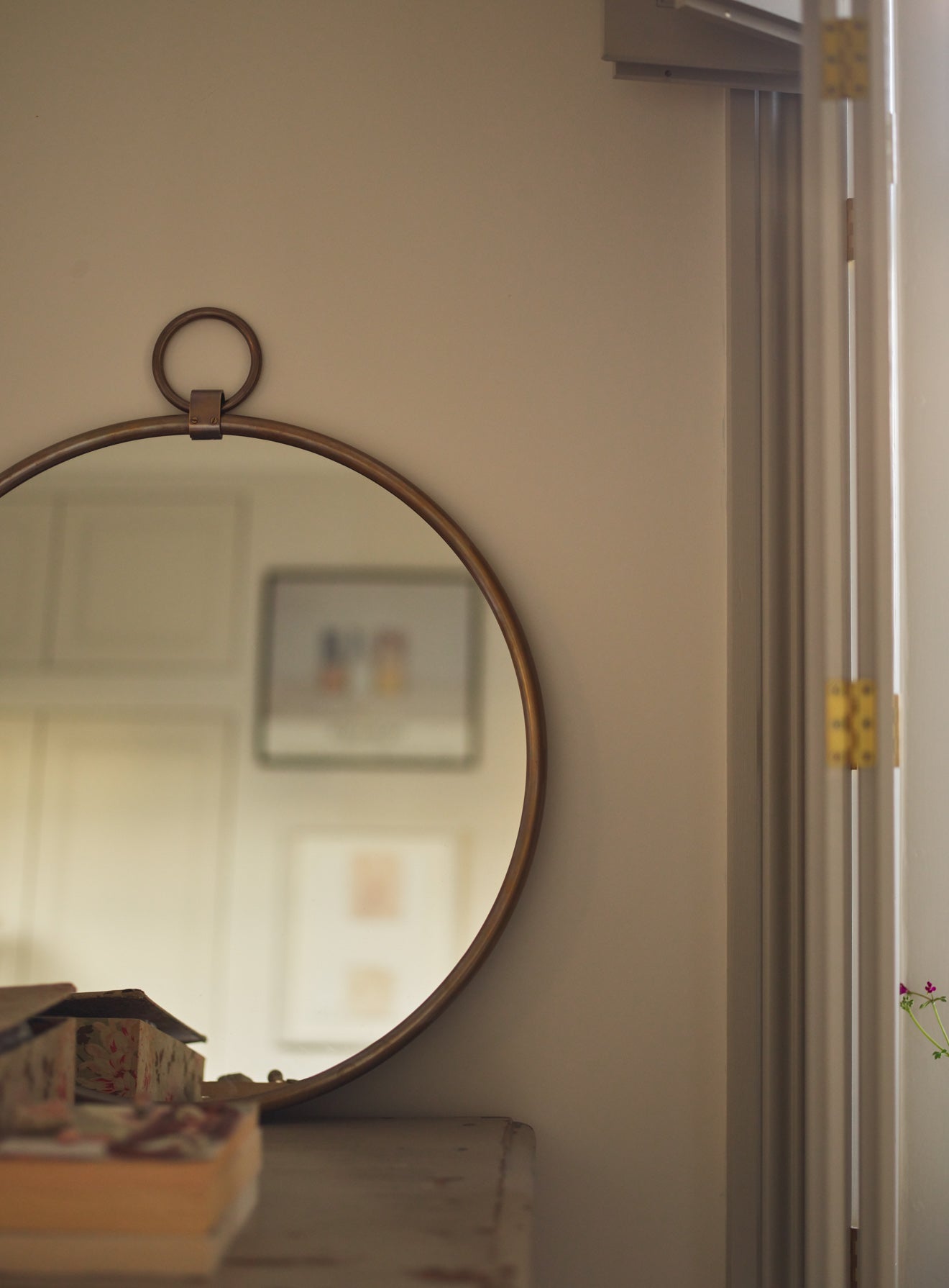 Indar Hanging Mirror Brass