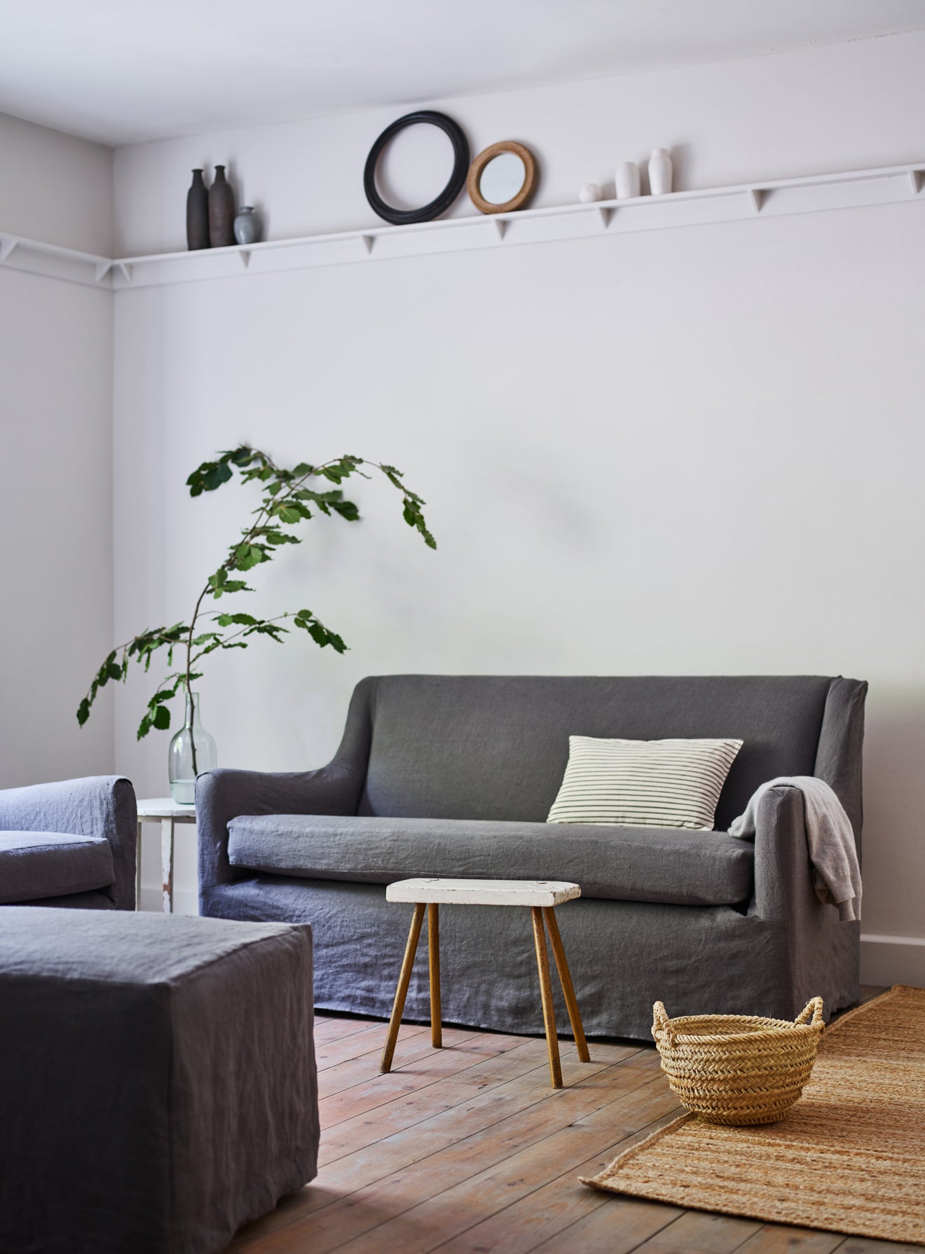 Niels Loose Linen Sofa, Leaden Grey