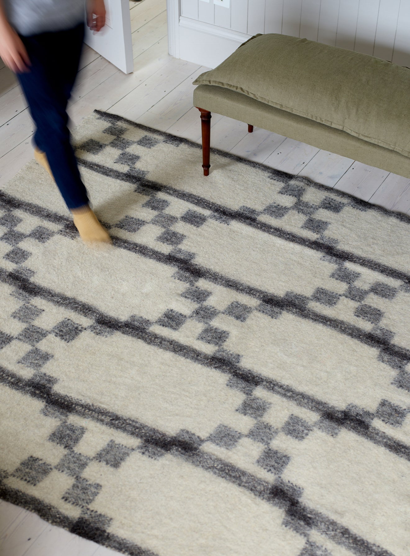 Makalu Wool Rug | Rowen & Wren